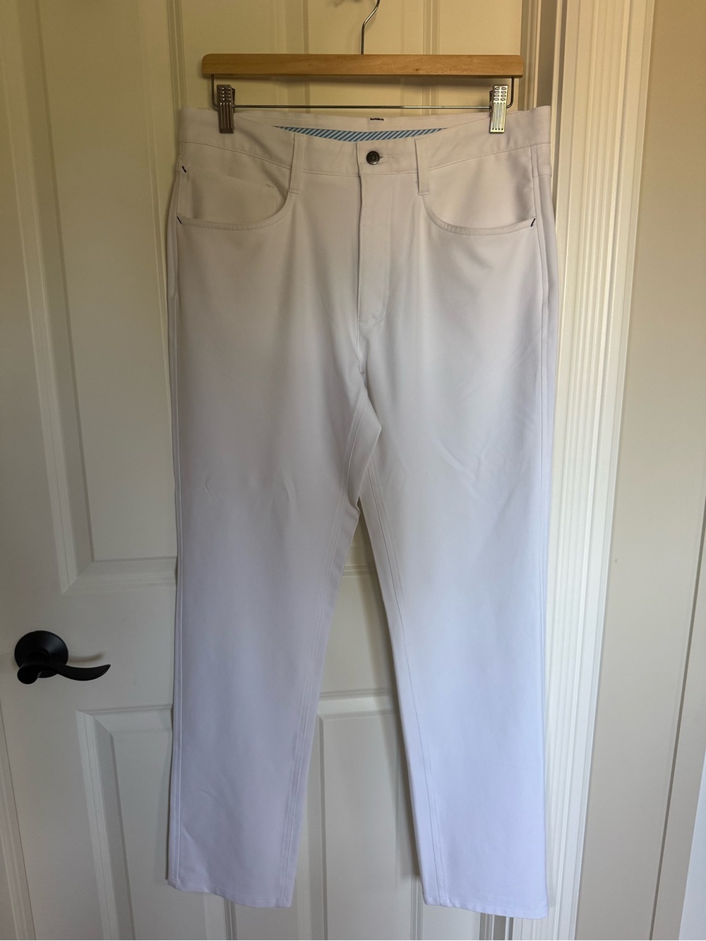 FootJoy Men’s W32 L32 White Athletic Fit Stretch Golf Pants NWOT